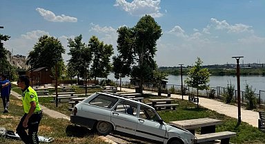 Otomobil millet bahçesine uçtu: 1 yaralı