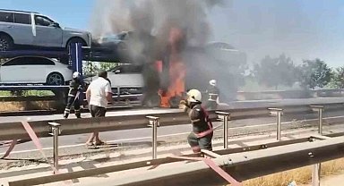 Otomobil yüklü tır alev alarak patladı