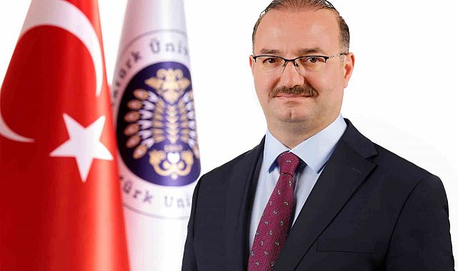 Rektör Hacımüftüoğlu'ndan 15 Temmuz Demokrasi ve Millî Birlik Günü mesajı