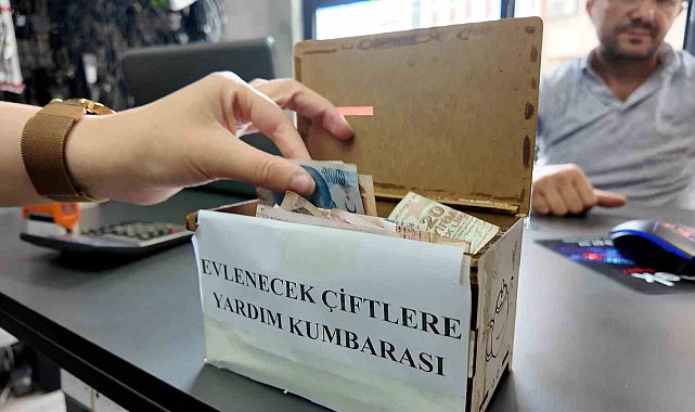Rize'de esnaftan yeni evlenecek çiftlere "Kumbara" desteği