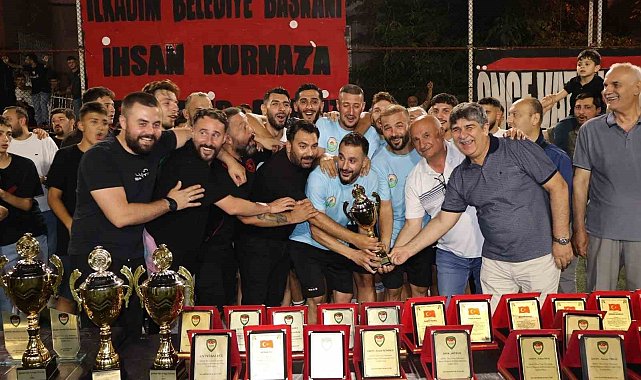 Samsun'da Şehitlere Saygı ve Vefa Futbol Turnuvası