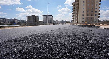 Şehitkamil'de 6 ayda 165 bin ton asfalt serildi