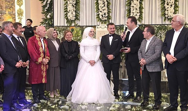 Sıla Kınalı ile Mehmet Akif Dorman dünyaevine girdi