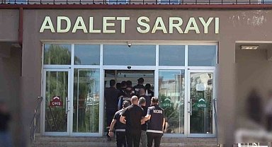 Sivas merkezli 4 ilde tarihi eser kaçakçılığı operasyonu, 18 şüpheli gözaltına alındı
