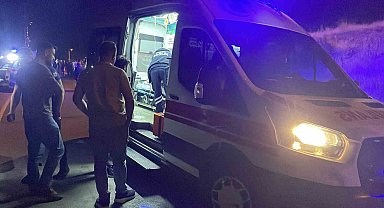 Sivas'ta 2 otomobil kafa kafaya çarpıştı: 6 yaralı