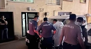 Sokağı saran ağır koku acı gerçeği ortaya çıkardı: Yaşlı adam evinde ölü bulundu