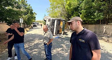 Sürücü kimseye zarar vermemek için freni boşalan tırı yan yatırdı, 1 yaralı