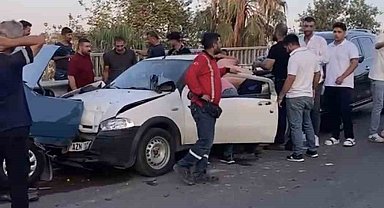 Tarsus'ta zincirleme kaza: 3 yaralı