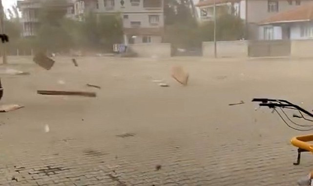 Tokat'ta fırtına ve sağanak hayatı olumsuz etkiledi