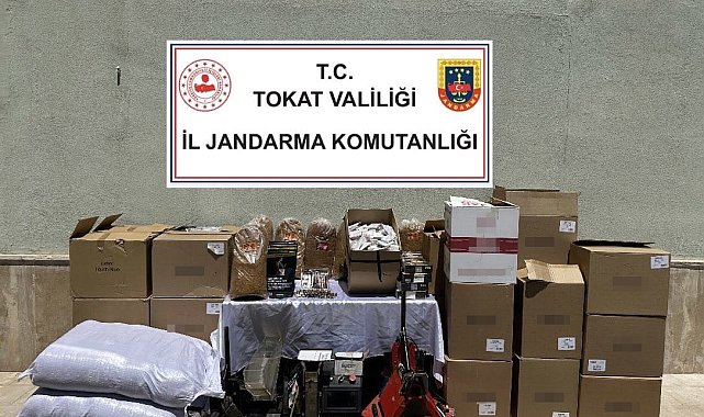 Tokat'ta kaçak tütün operasyonu: 4 gözaltı