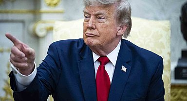 Trump: "İran her ABD askeri öldürdüğünde bunun bedelini katbekat ödeyecek"