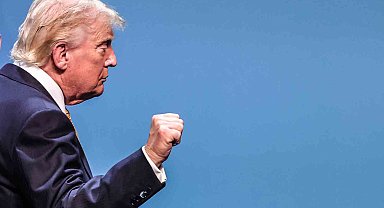 Trump: "İran müzakerelere devam edilmesini istedi, ateşkesin sona erdiğini bildirdik"