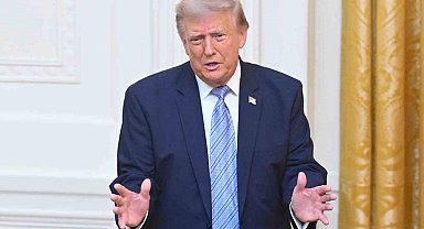 Trump'tan ABD'ye ulaşan duman nedeniyle Kanada'ya gümrük vergisi tehdidi