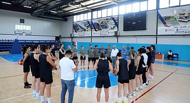 Turgutlu Belediyesi Kadın Basketbol Takımı Süper Lig mesaisine başladı