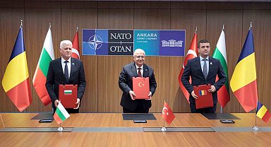 Türkiye, Romanya ve Bulgaristan arasında Karadeniz ile ilgili anlaşma imzalandı