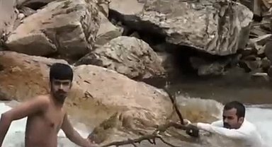 Uzungöl'de Haldizen Deresi'nde can pazarı