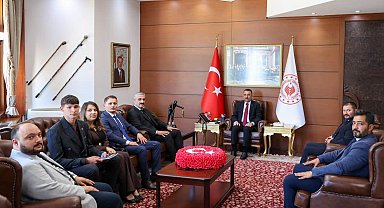 Vali Hacıbektaşoğlu, Ülkü Ocakları yönetimini kabul etti