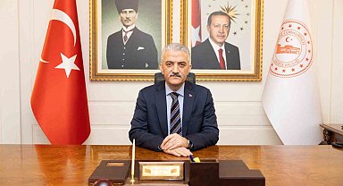 Vali Makas "15 Temmuz çıplak ellerle ihanete dur denilen gündür"