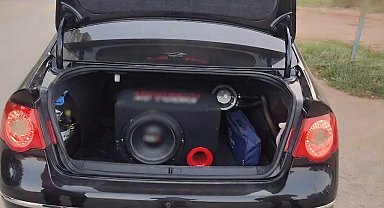 Yüksek sesli müzik ve abartı egzozla araç kullanan sürücülere 113 bin 719 TL ceza