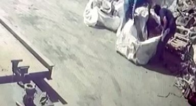 Yüzlerinde maskeyle gelip 250 bin TL'lik bakır çaldılar