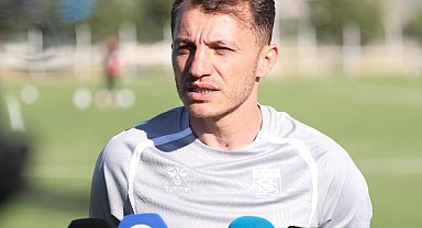Ziya Erdal: "Sivasspor'u hak ettiği yere taşıyacağız"